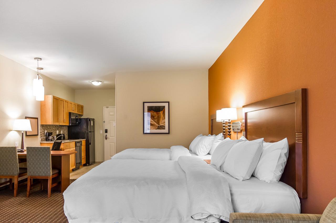 Mainstay Suites Stanley מראה חיצוני תמונה